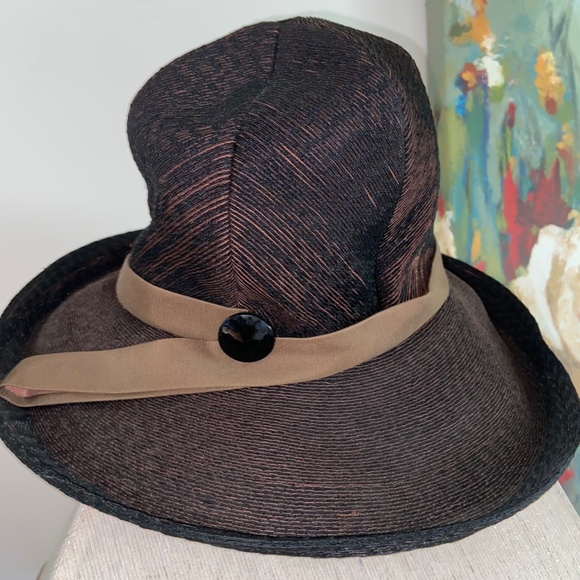 Stylish Schiaparelli Chapeau Hat Brown Tones - Picture 3 of 8